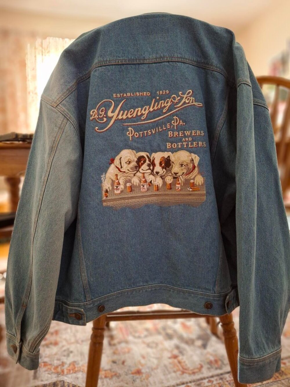 Vintage Yuengling Beer Promo Dogs Jean Denim Jacket Men’s Large 2004 100% Cotton